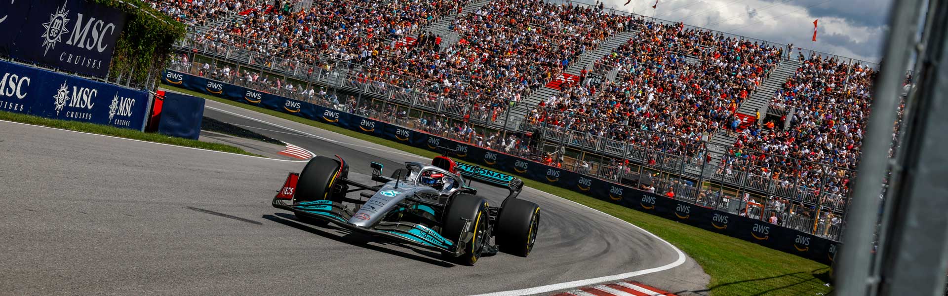It’s Hamilton in P3 and Russell in P4 at the Canadian GP!